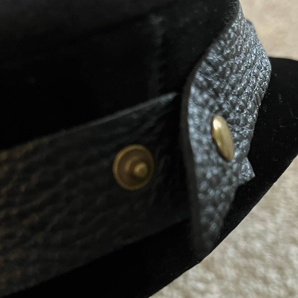 Necklace leather & beads - Picture 4 of 5